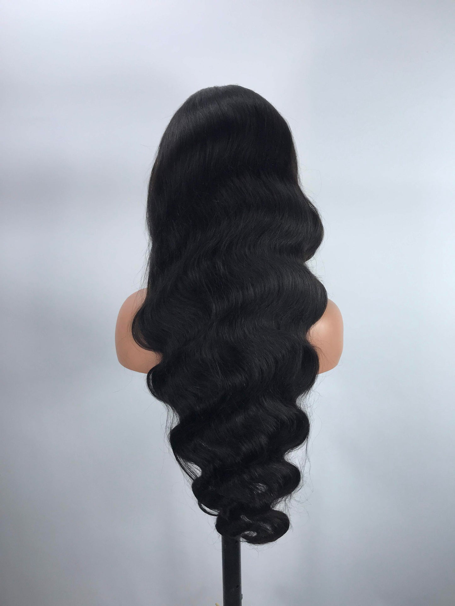 13 x 4 lace frontal wig